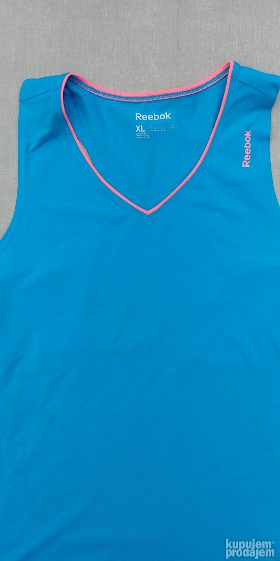 Reebok odlicna majica