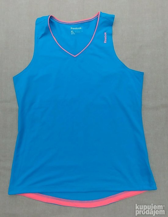 Reebok odlicna majica