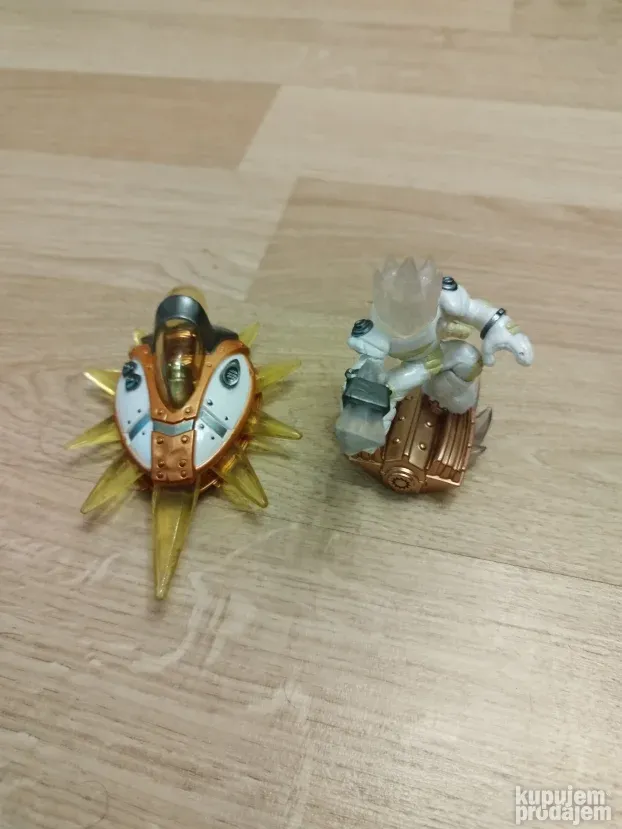 Astroblast + Sun Runner SKYLANDERS Superchargers