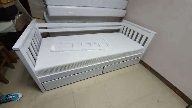 Krevet Sofa Vertikal beli bukva