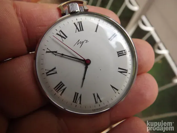 LUČ džepni sat rimski brojevi SSSR