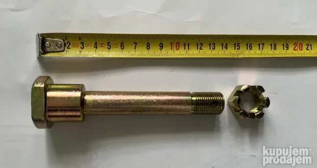 Sraf sa maticom poluge plugova MTZ-82