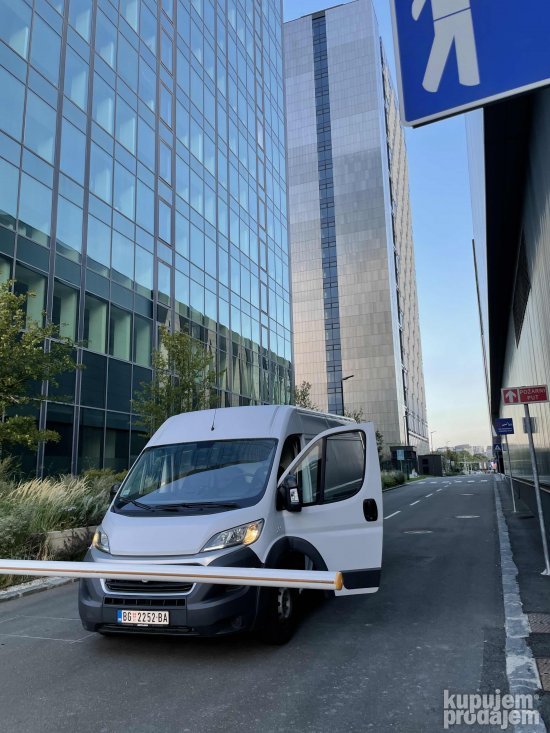 Kombi prevoz robe i selidbe 064/49-100-18  Beograd