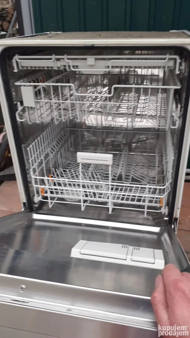 Miele sudo masina ugradna