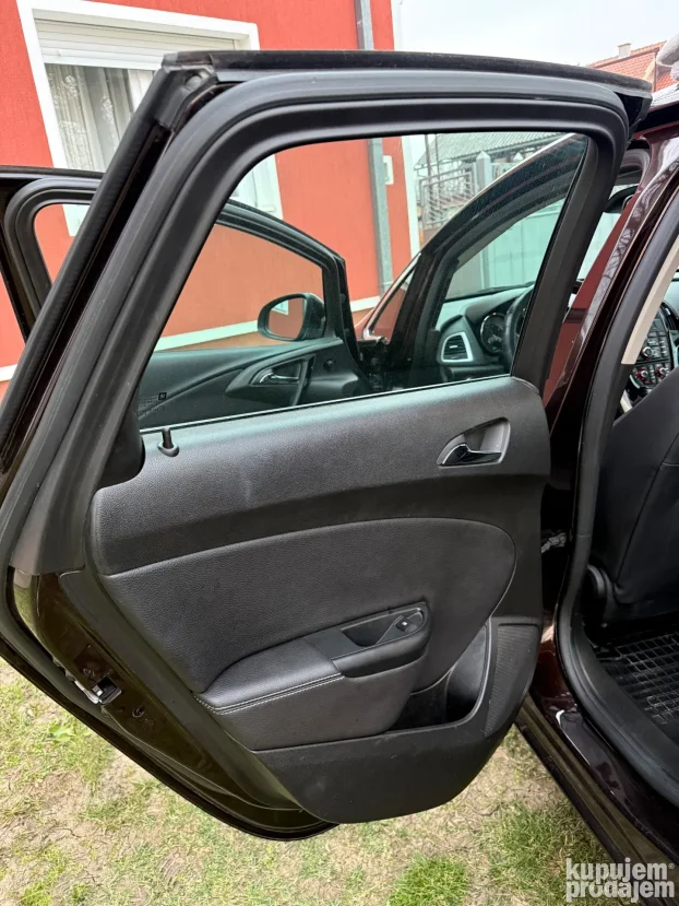 2014 Opel Astra J 1.6 turbo