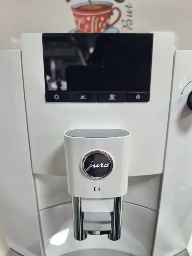 Espresso aparat Jura E4