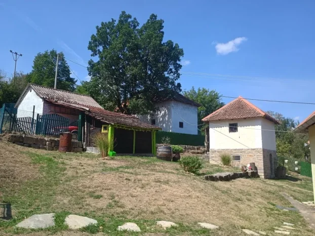 Ljig, Ba, 3.0 trosobna, 71 m²