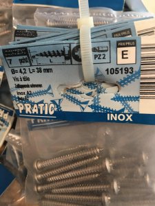 Inox vijci A2 za metal JUS466