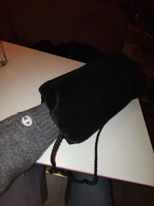 ženski grejač za ruke /crna boja