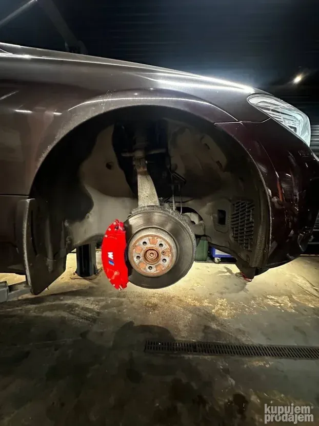 BMW g30 g32 poklopci za kocione celjusti M paket Brembo