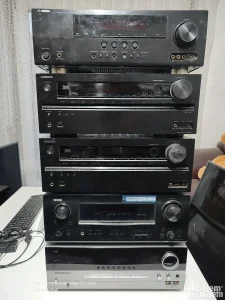 Pojacala 5 komada