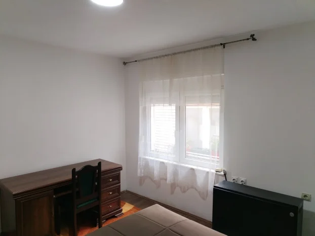 Mašinska industrija, 2.0 dvosobna, 72 m²