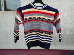 Šareni dzemper za dečaka od 3-4 godine