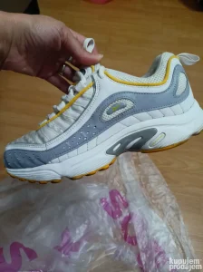Reebok ženska patika 40 br/26cm