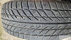 Zimska guma225.60.r16 m+s