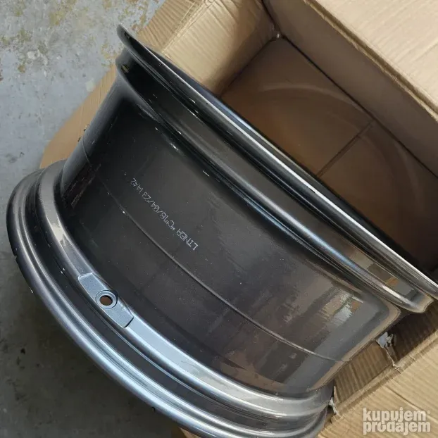 nove alu felne 21 " original maserati levante 5x114.3