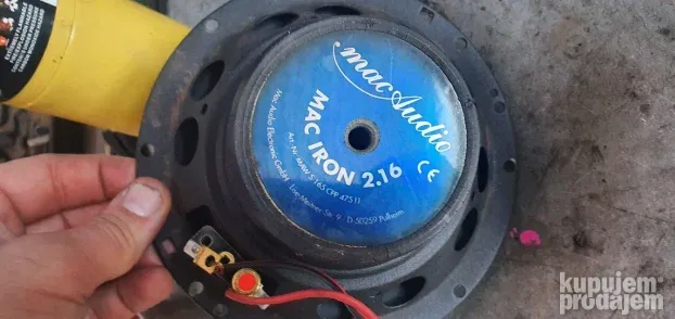 Zvucnici  za auto
