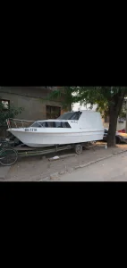 Camac Brod sa kabinom elan 595