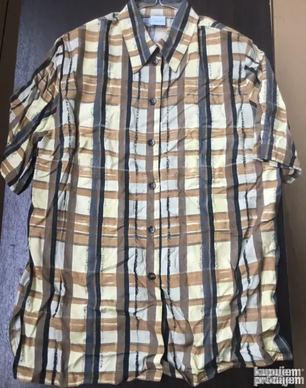 BLUZA karirana kratki rukav, nova, odlična, br.48
