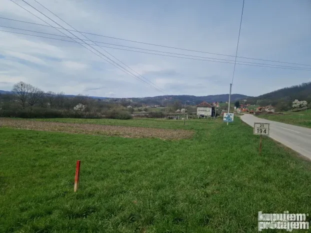 Plac 54 ara ( 0.54 ha ) Požega (Glumač)