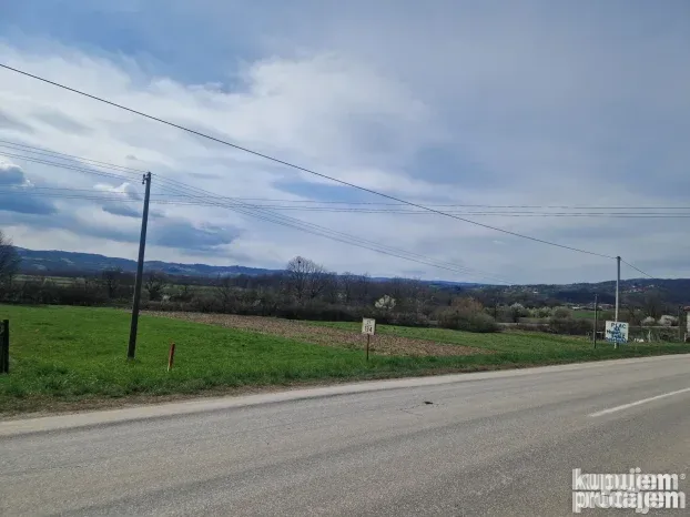 Plac 54 ara ( 0.54 ha ) Požega (Glumač)