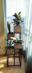 Polica za saksije model Bx45