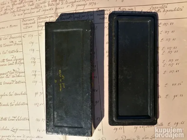 Vtg RUSKA drvena kutija ručno oslikana pretinac za rukavice