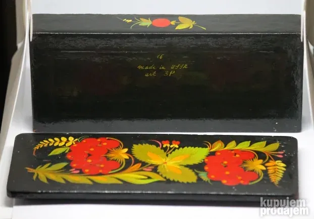 Vtg RUSKA drvena kutija ručno oslikana pretinac za rukavice