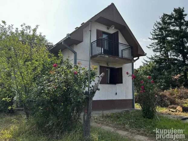 Vikendica, 50m2, Čortanovci Banstol