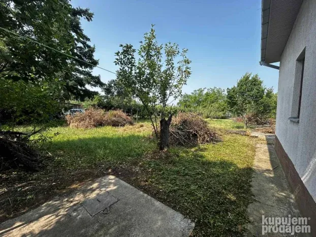 Vikendica, 50m2, Čortanovci Banstol