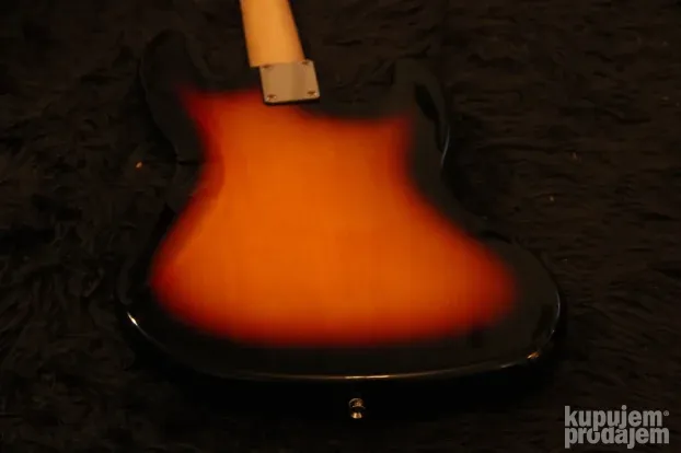 Harley Benton Jazz bas lefthand