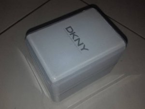 Kutija za sat /DKNY/
