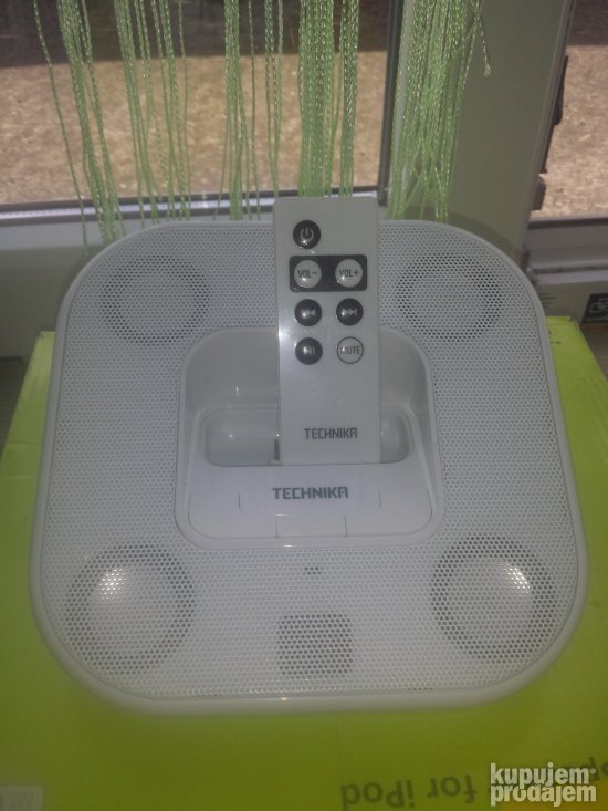 Technika sp-507w portable ipod speakr