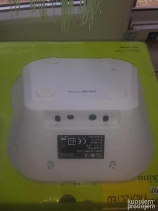 Technika sp-507w portable ipod speakr