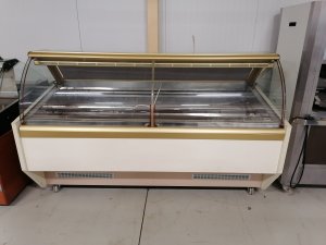 Vitrina za sladoled