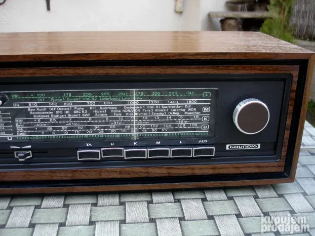 GRUNDIG RF 731 ラジオ GRUNDIG RF 731 ラジオ GRUNDIG RF 711 Радио. /1 в