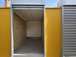 izdavanje magacinski prostor, Altina, 4 m²