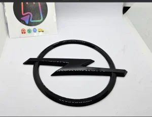 Opel znak amblem naprijed za haubu ili nazad gepek CRNI