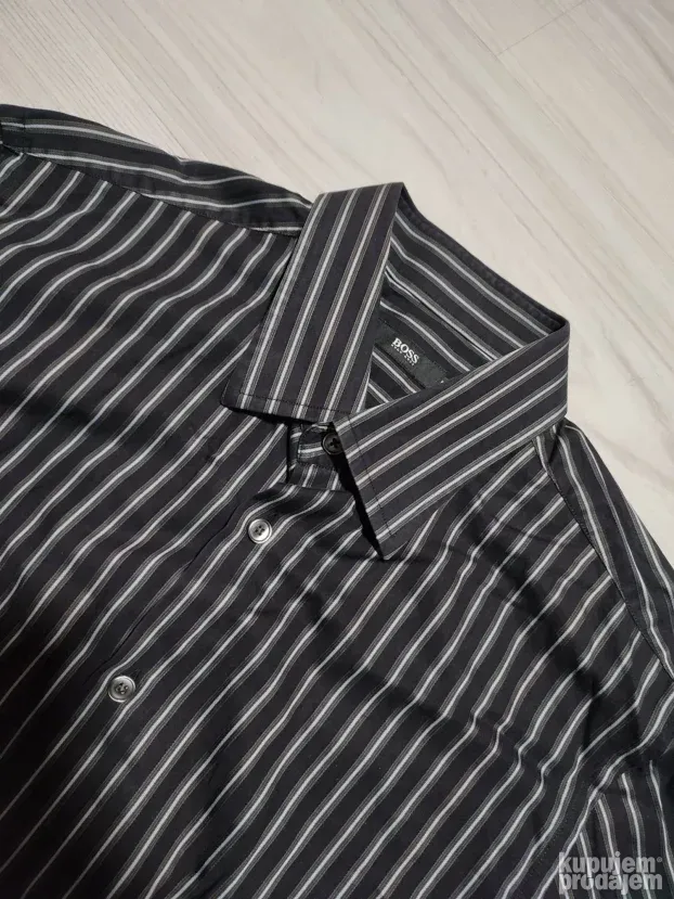 HUGO BOSS kosulja na pruge vel. 41 - kao nova i