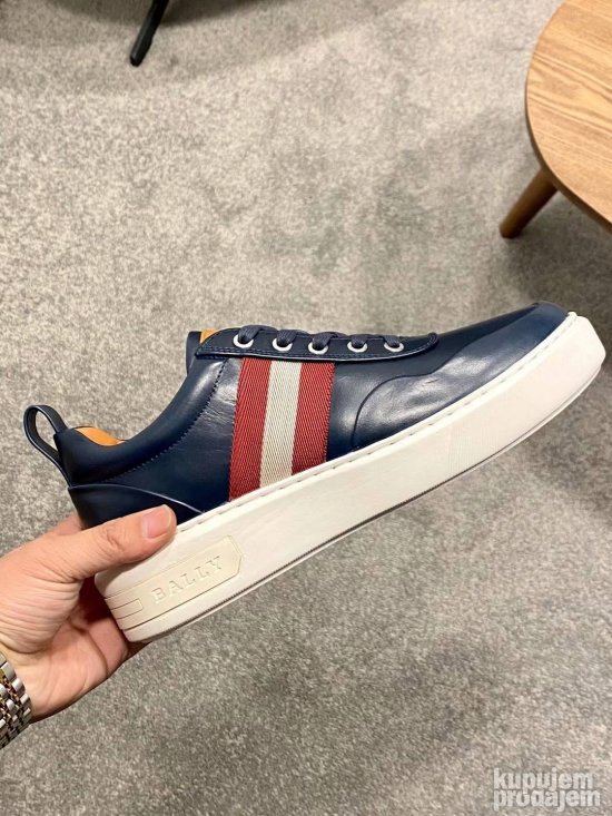 BALLY - model 4