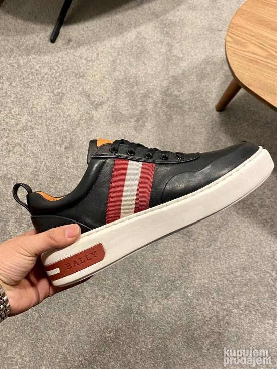 BALLY - model 4