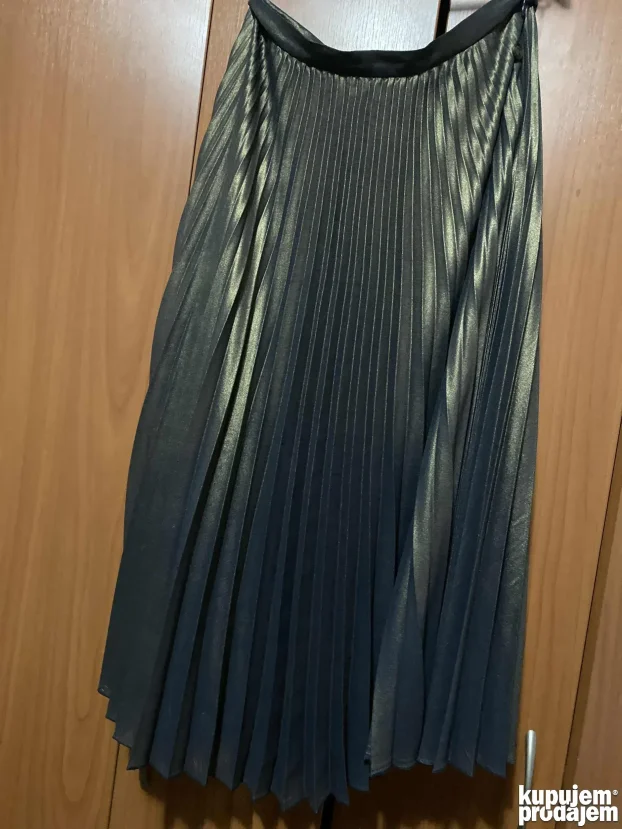 plisirane suknje guess xs i tom tailor  velicin S