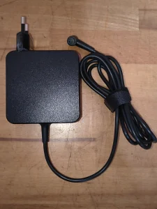 Asus 19V 3.42A 65W (4x1.35mm)