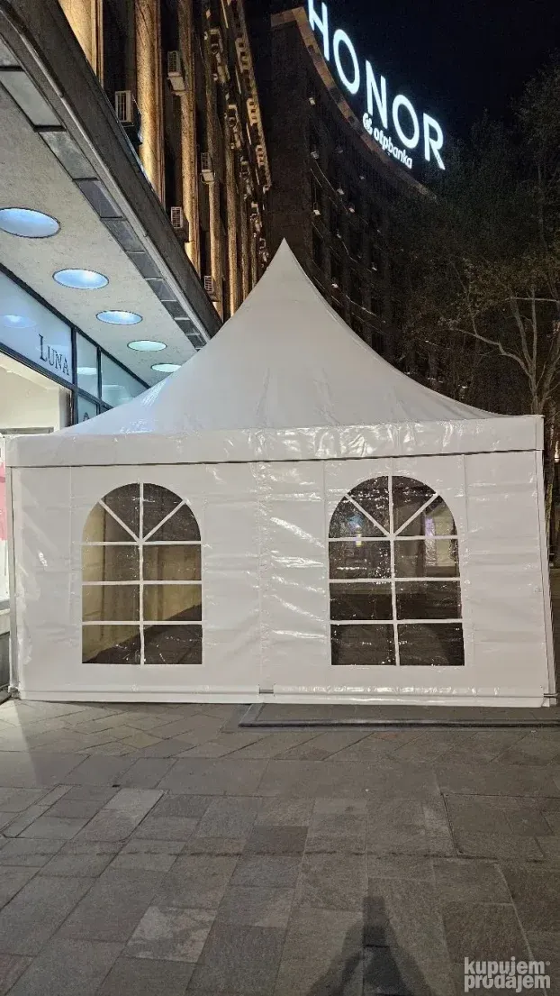 Pagode stolovi stolice - iznajmljivanje