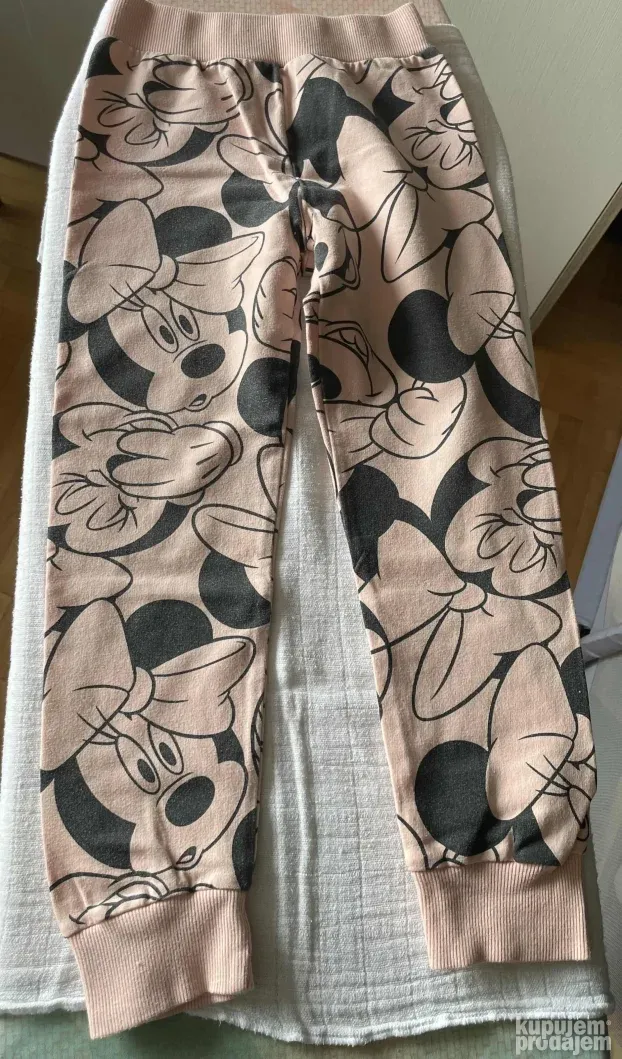 Pepco Minnie Mouse trenerka vel.122