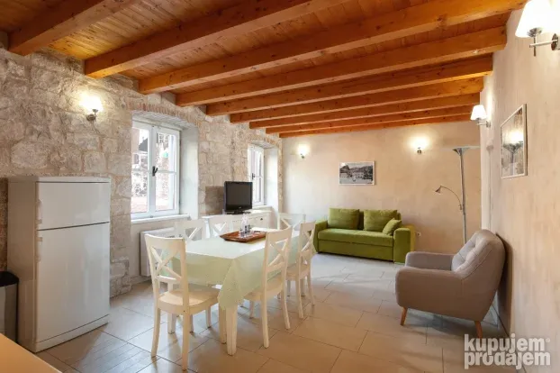 Apartman Stari Bedem, Omiš