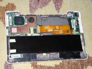 ASUS 1008HA-WHI13X neispravan netbook delovi