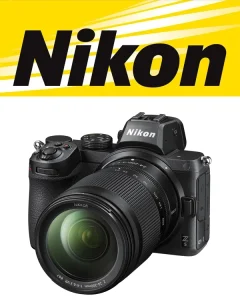 Nikon Z5 + Z 24-200mm f/4-6.3 VR  - garancija 3 godine!