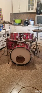 Legendarni takton bubanj sve 270 eura