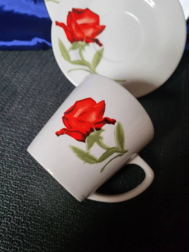 Porcelanski trodelni vintaz set.